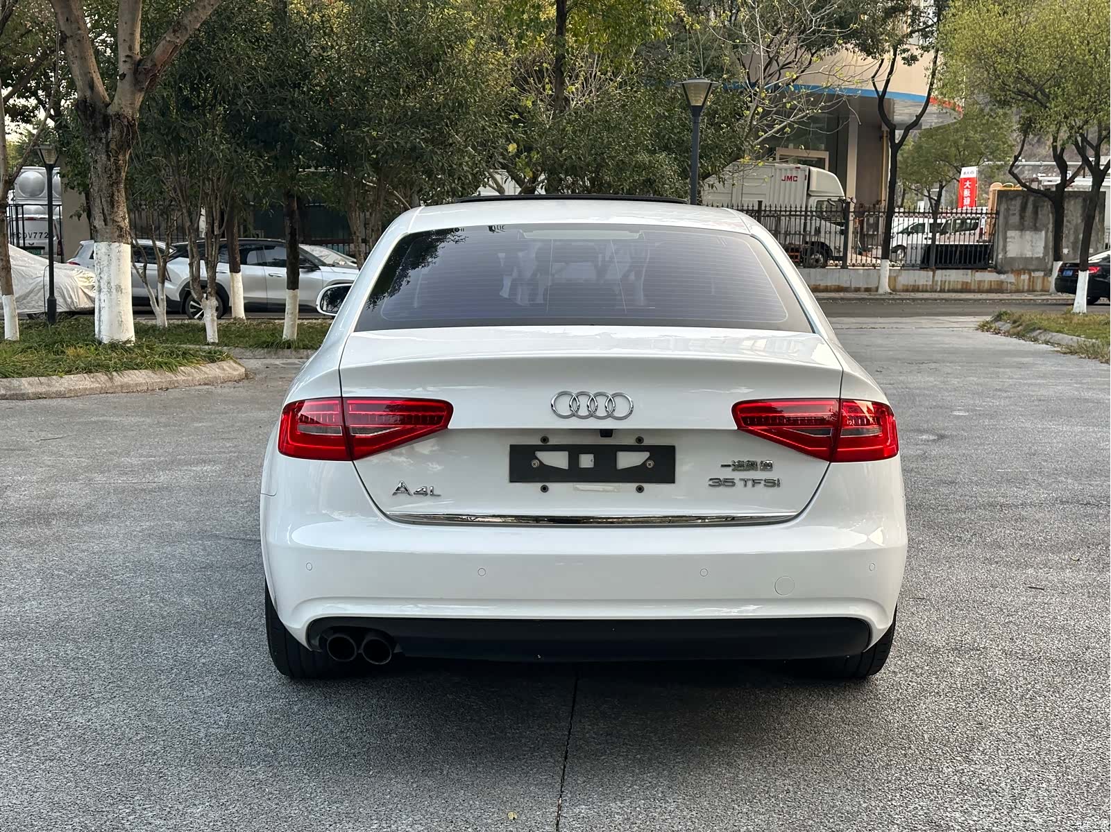 Audi A4L, 2016 6