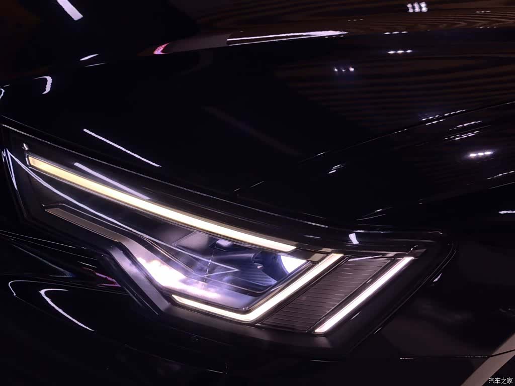 Audi A6L, 2019 7