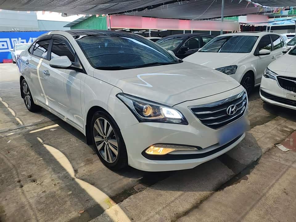 Hyundai Name picture Hyundai Name picture