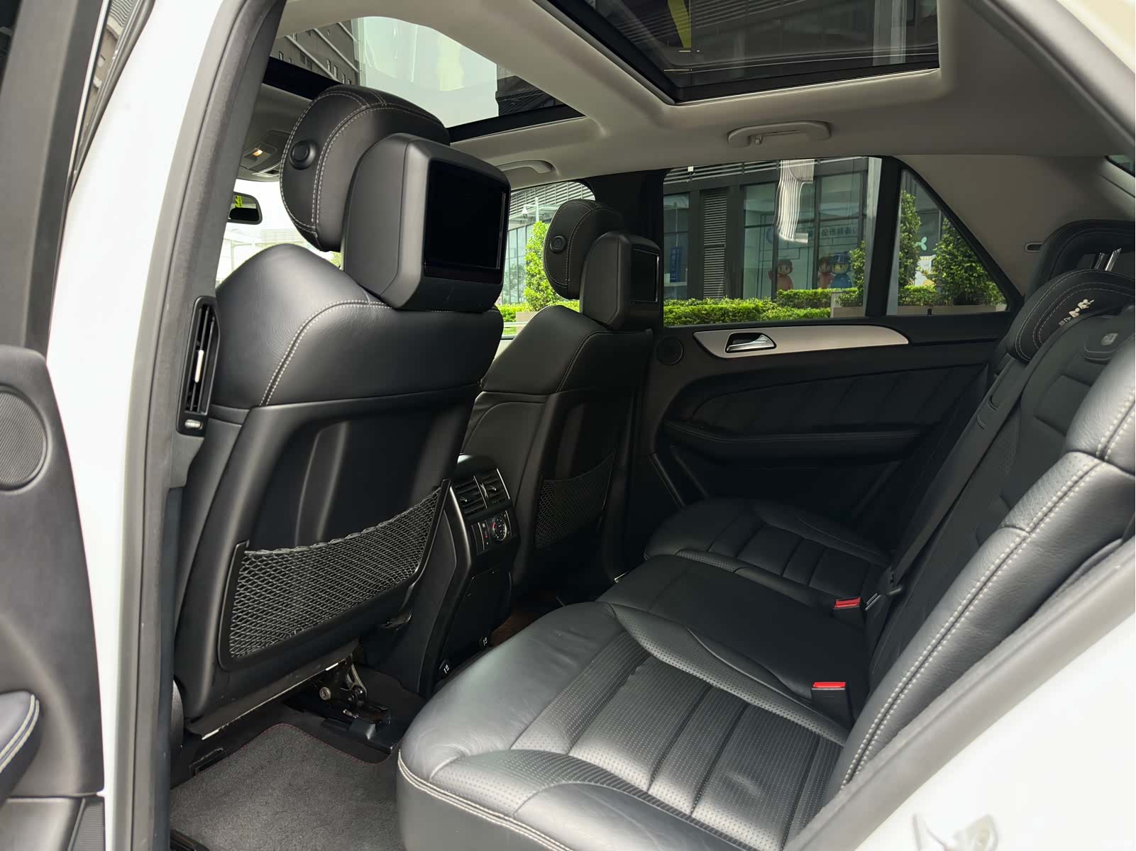 Mercedes-Benz M-Class AMG, 2016 8
