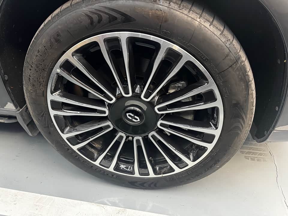 AITO Ask the world M7