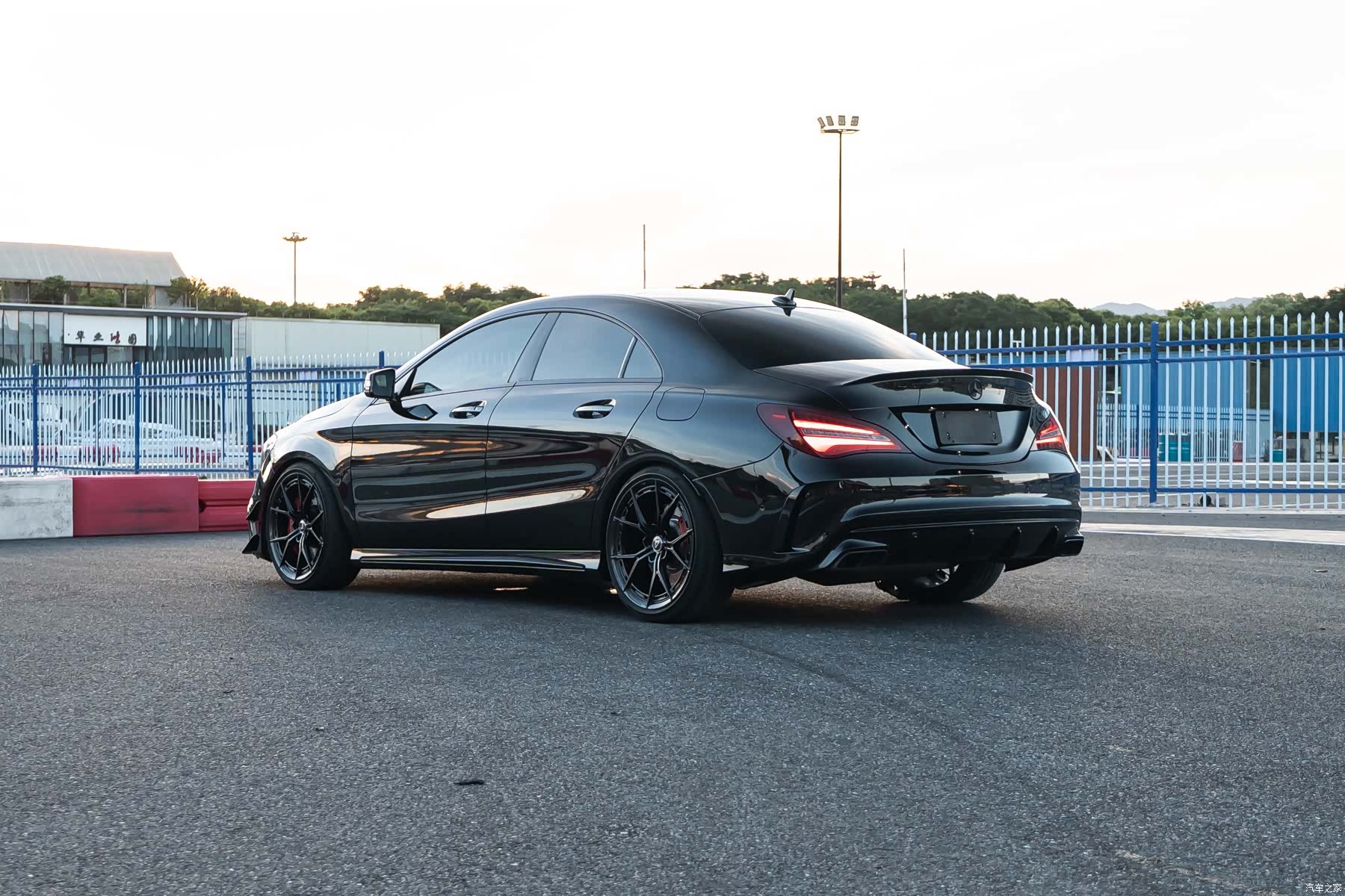 Mercedes-Benz CLA, 2018 9