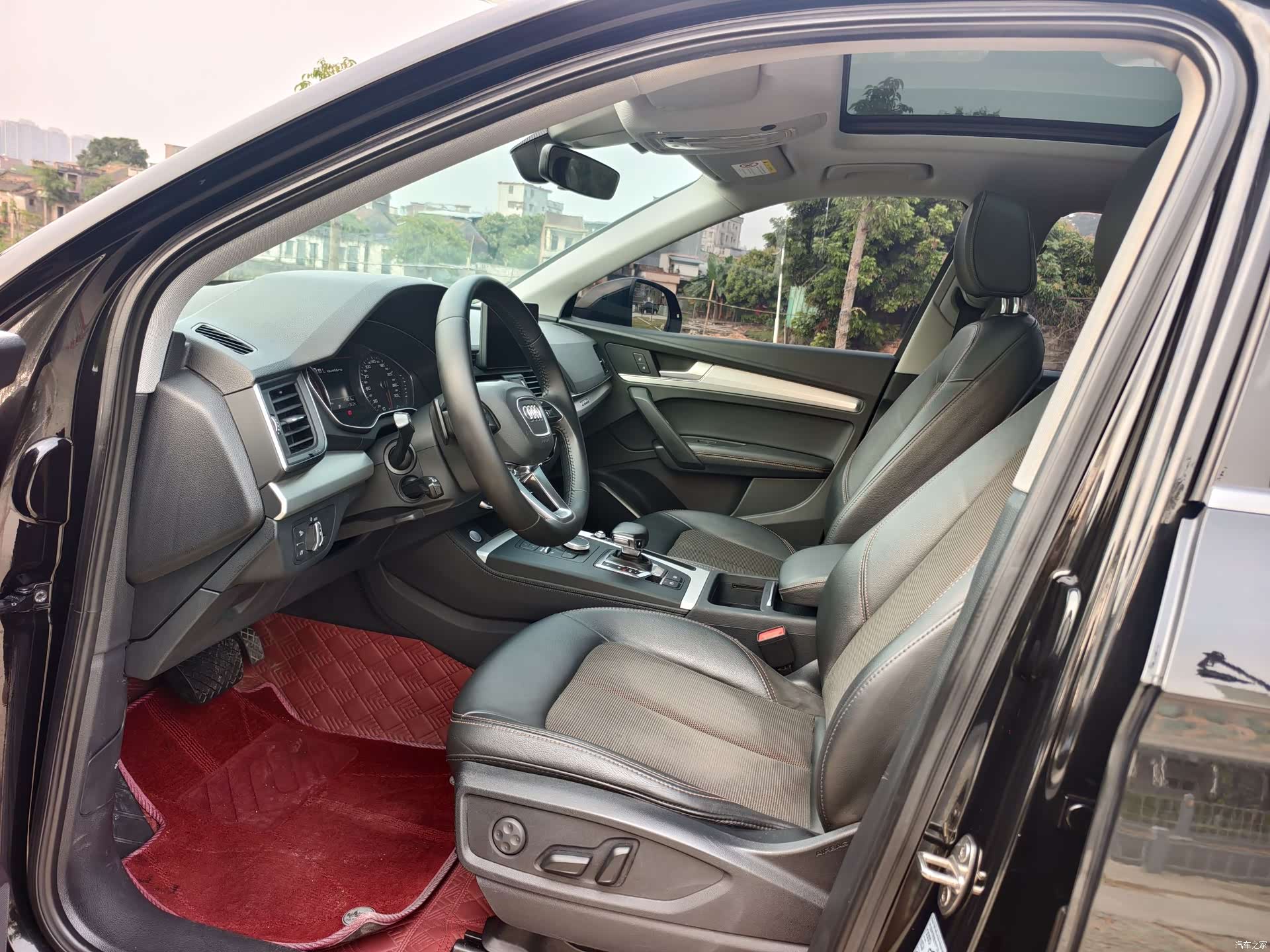 Audi Q5L, 2021 4