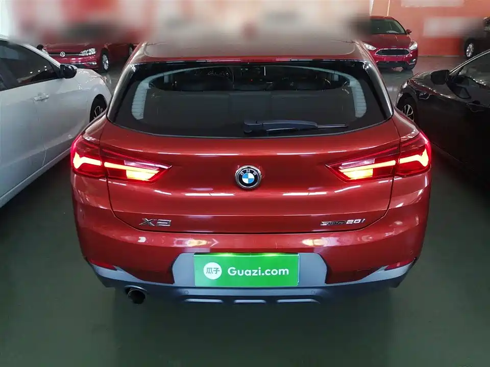 BMW X2