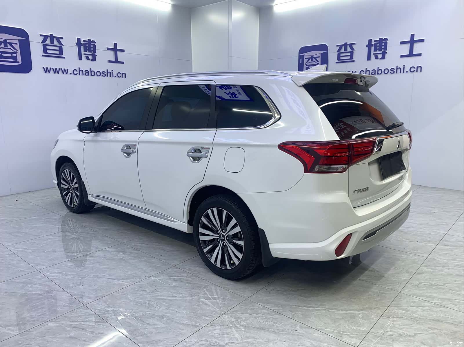 Mitsubishi Outlander, 2022 20