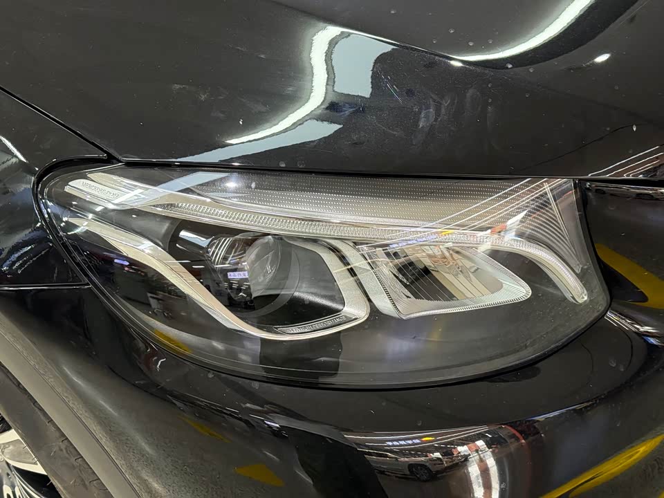 Mercedes-Benz GLC Mercedes-Benz GLC