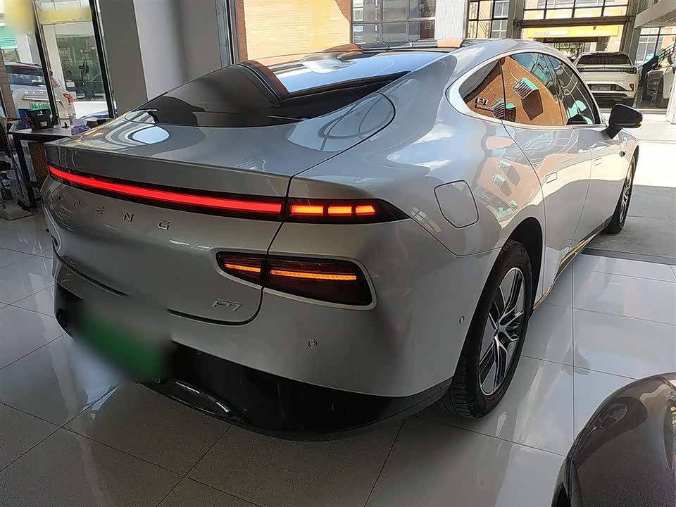 XPENG P7 XPENG P7