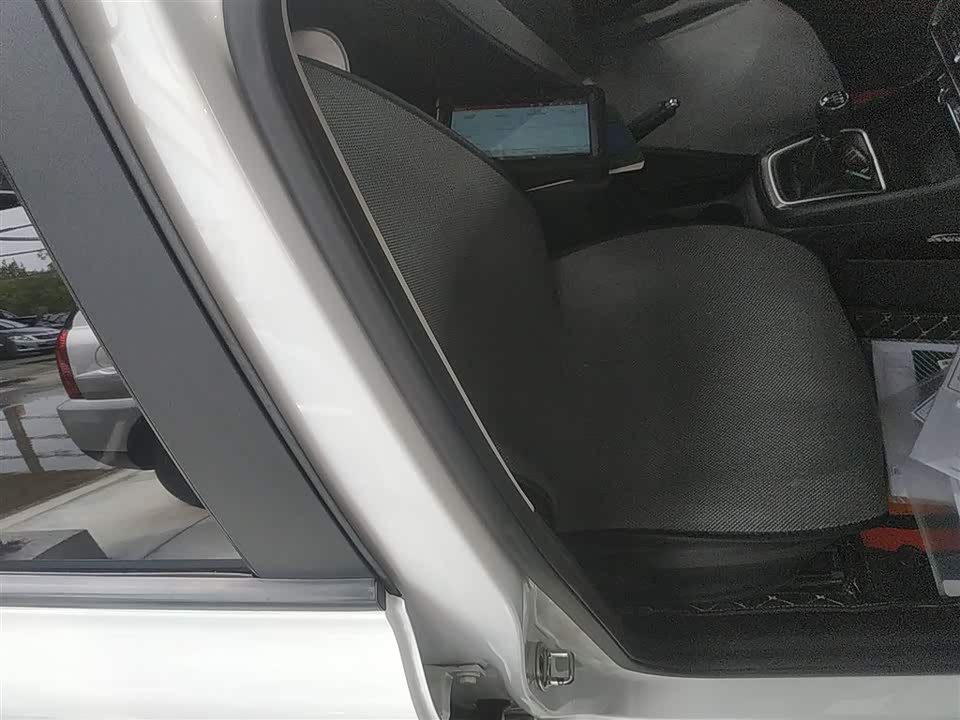 Roewe i5 Roewe i5