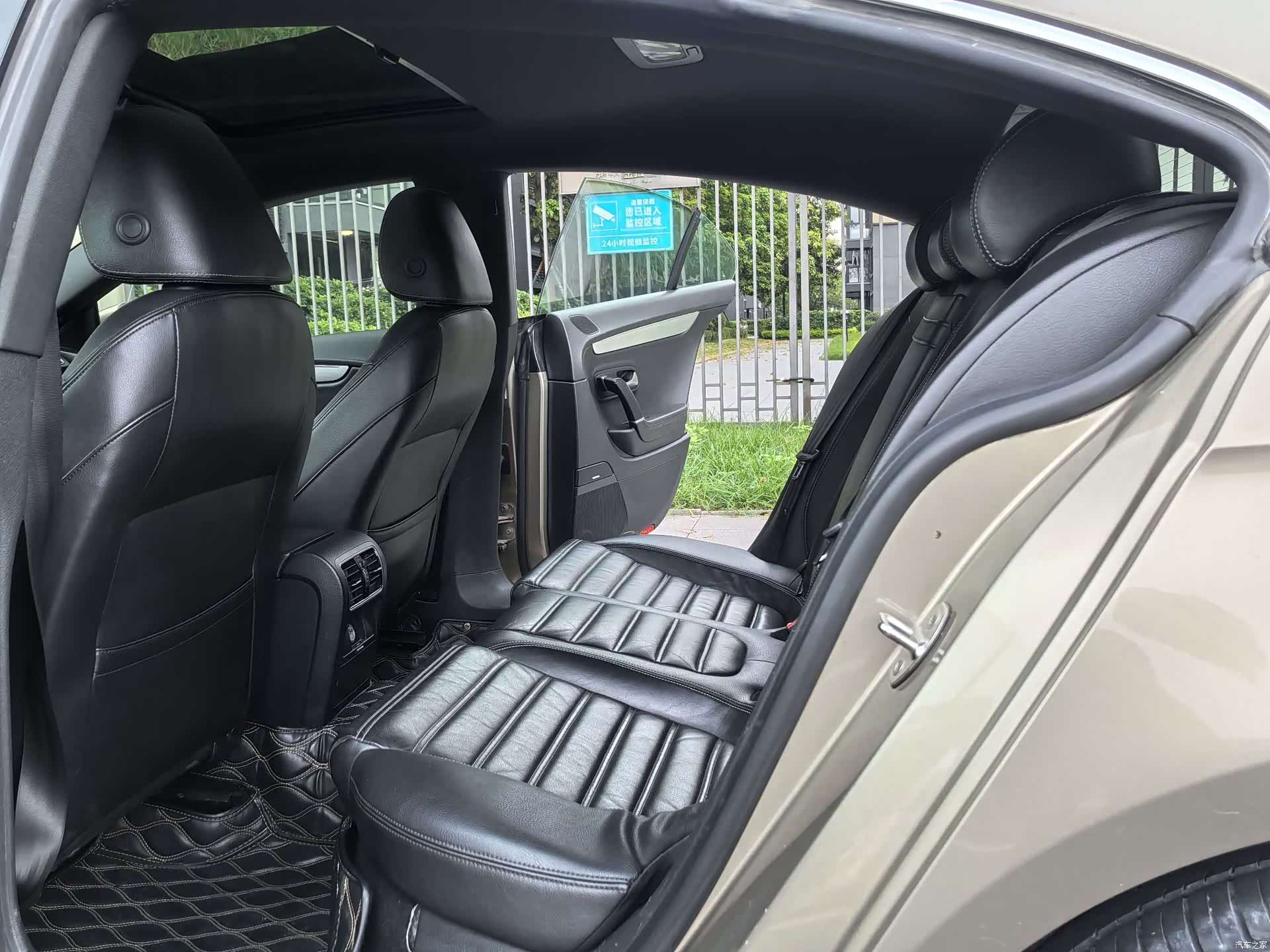 Volkswagen CC, 2016 14