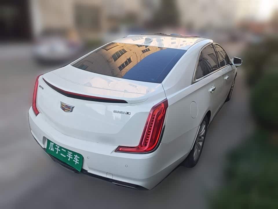 Cadillac XTS