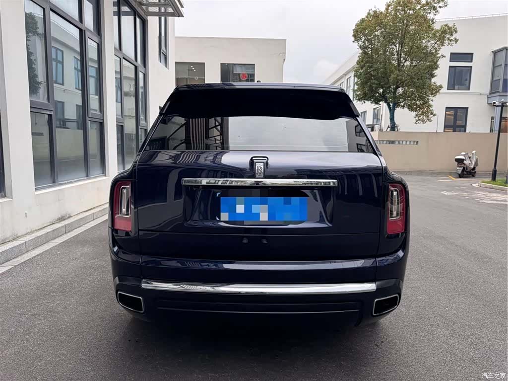 Rolls-Royce Cullinan, 2019 все фото