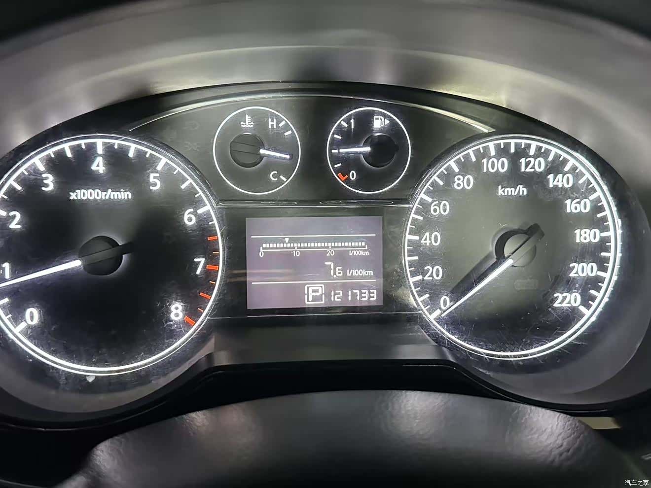 Nissan Tiida, 2015 16
