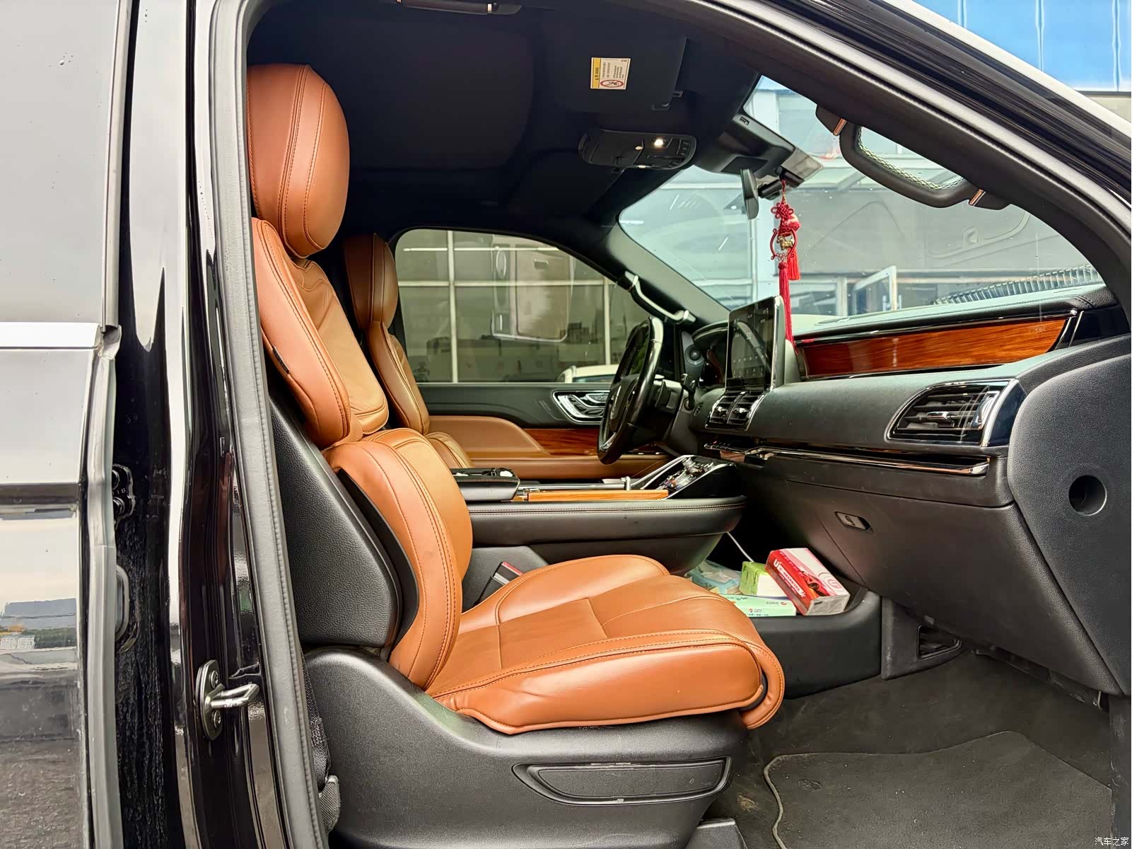Lincoln Navigator, 2019 4
