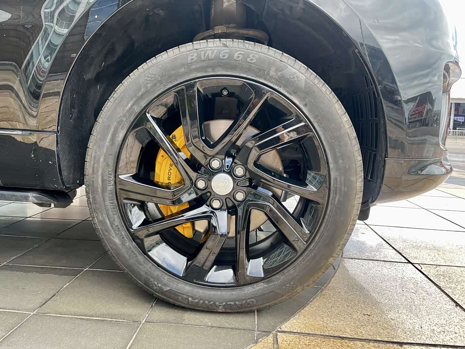 Land Rover Range Rover Sport Land Rover Range Rover Sport