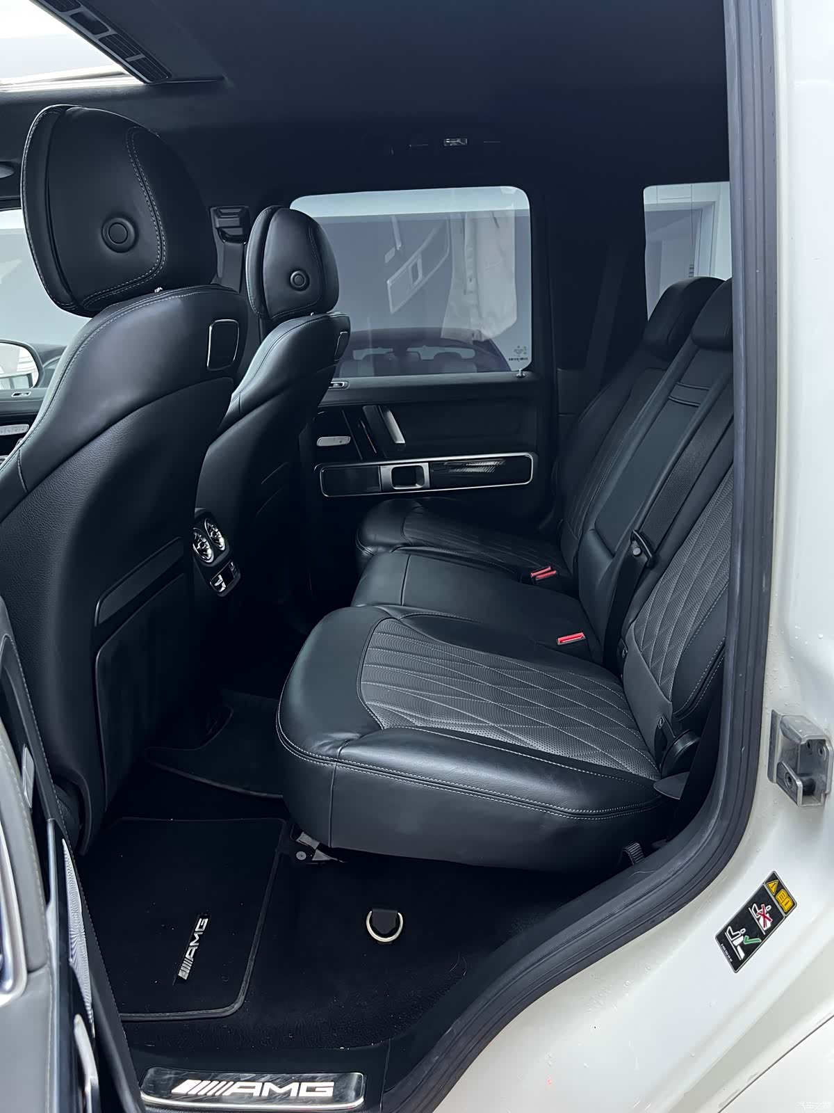 Mercedes-Benz G-Class, 2020 18