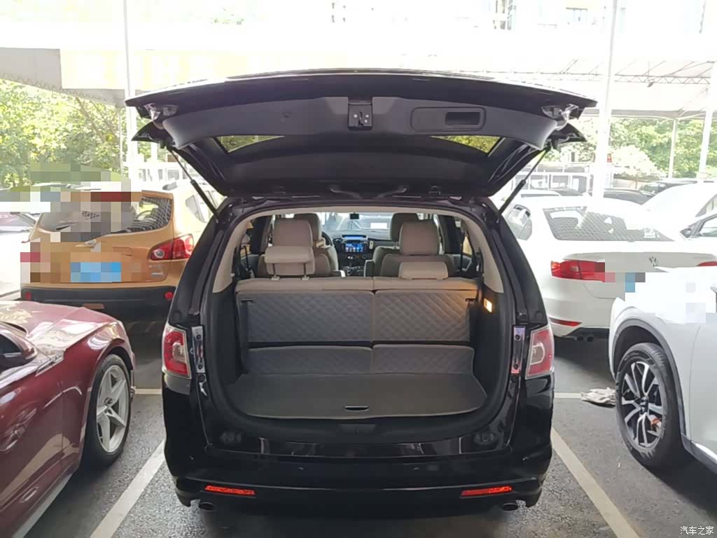 Mazda 8, 2016 19