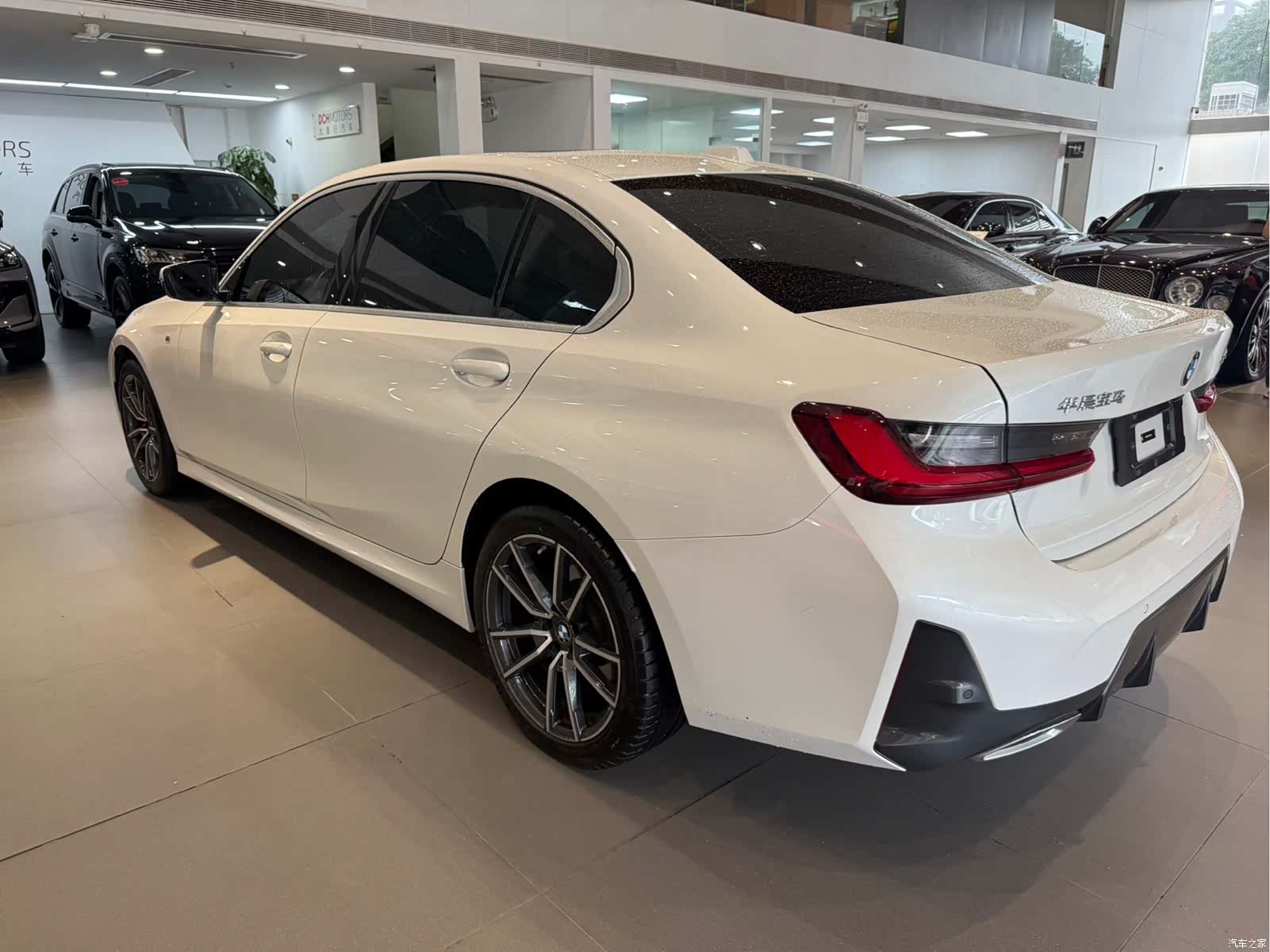 BMW 3 Series, 2023 6