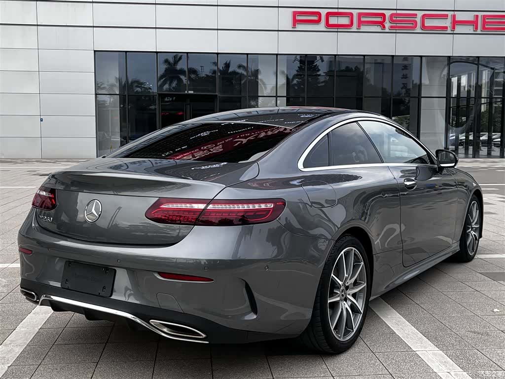 Mercedes-Benz E-Class, 2023 19