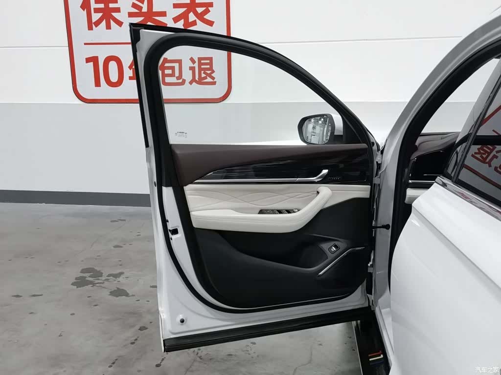Geely Xingyue L, 2021 8