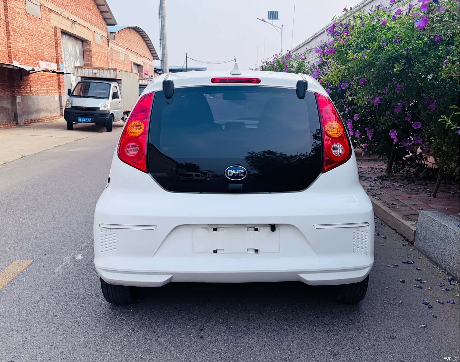 BYD e1, 2019 все фото
