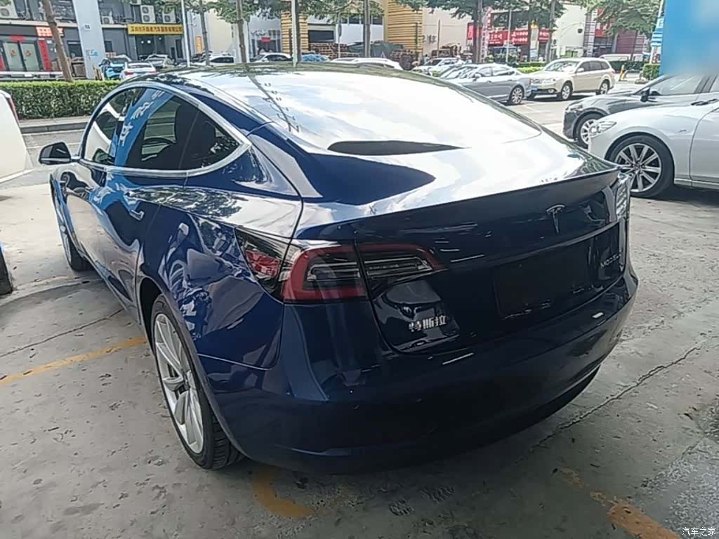Tesla Model 3, 2020 все фото