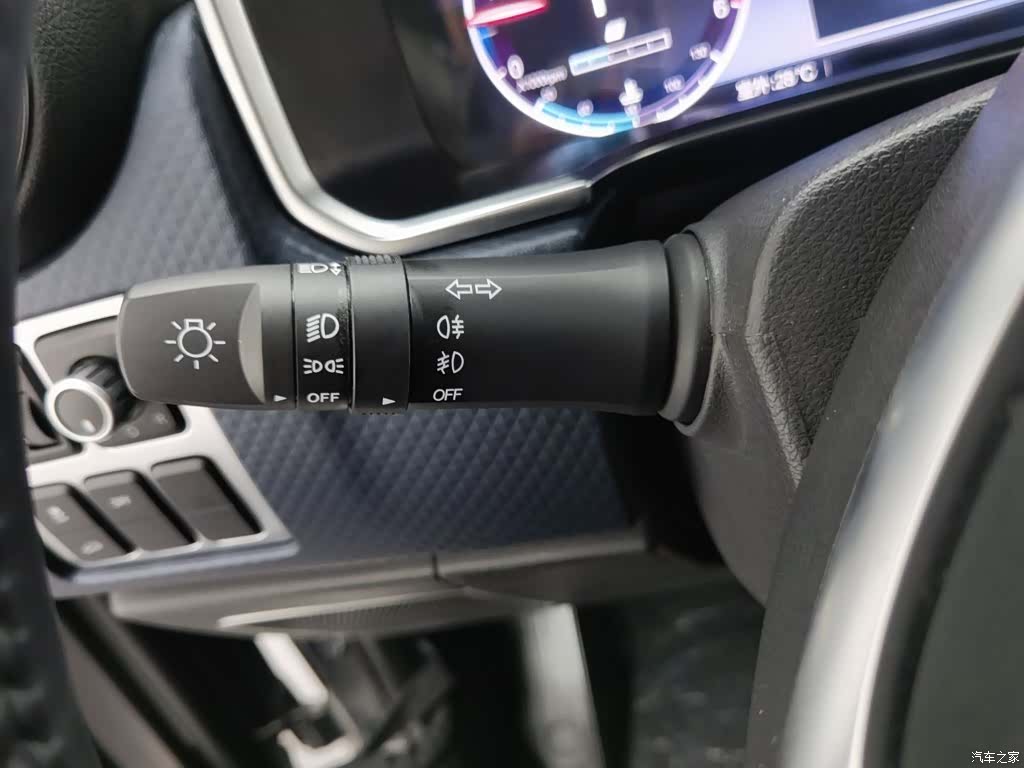 BAIC BJ40, 2025 21