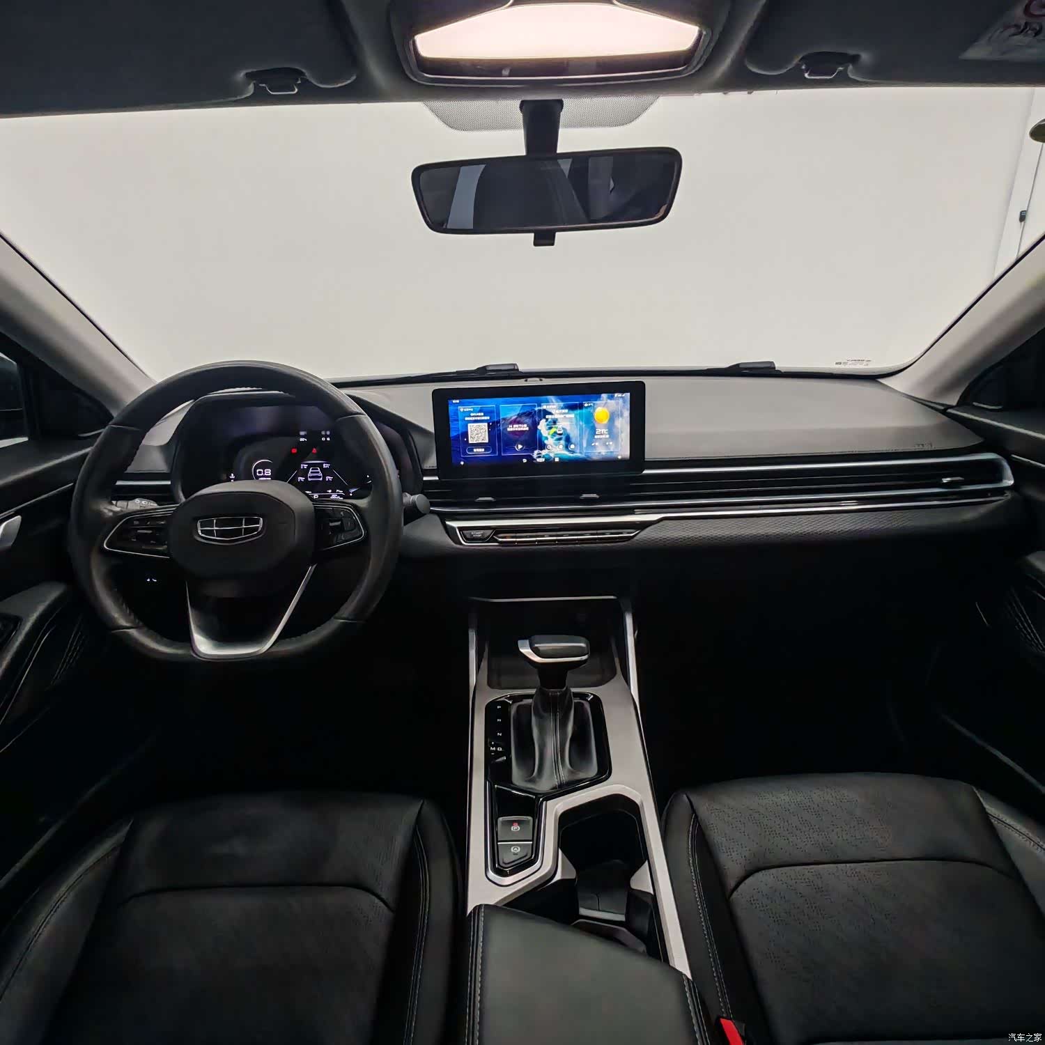 Geely Emgrand, 2022 10