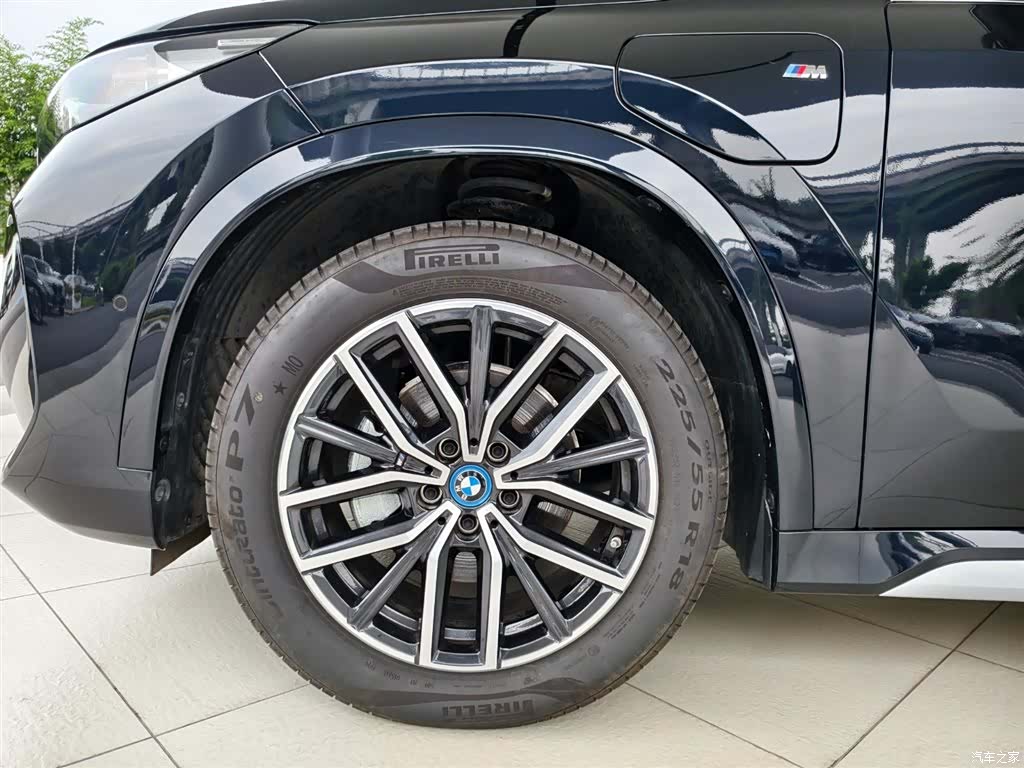 BMW iX1, 2025 16