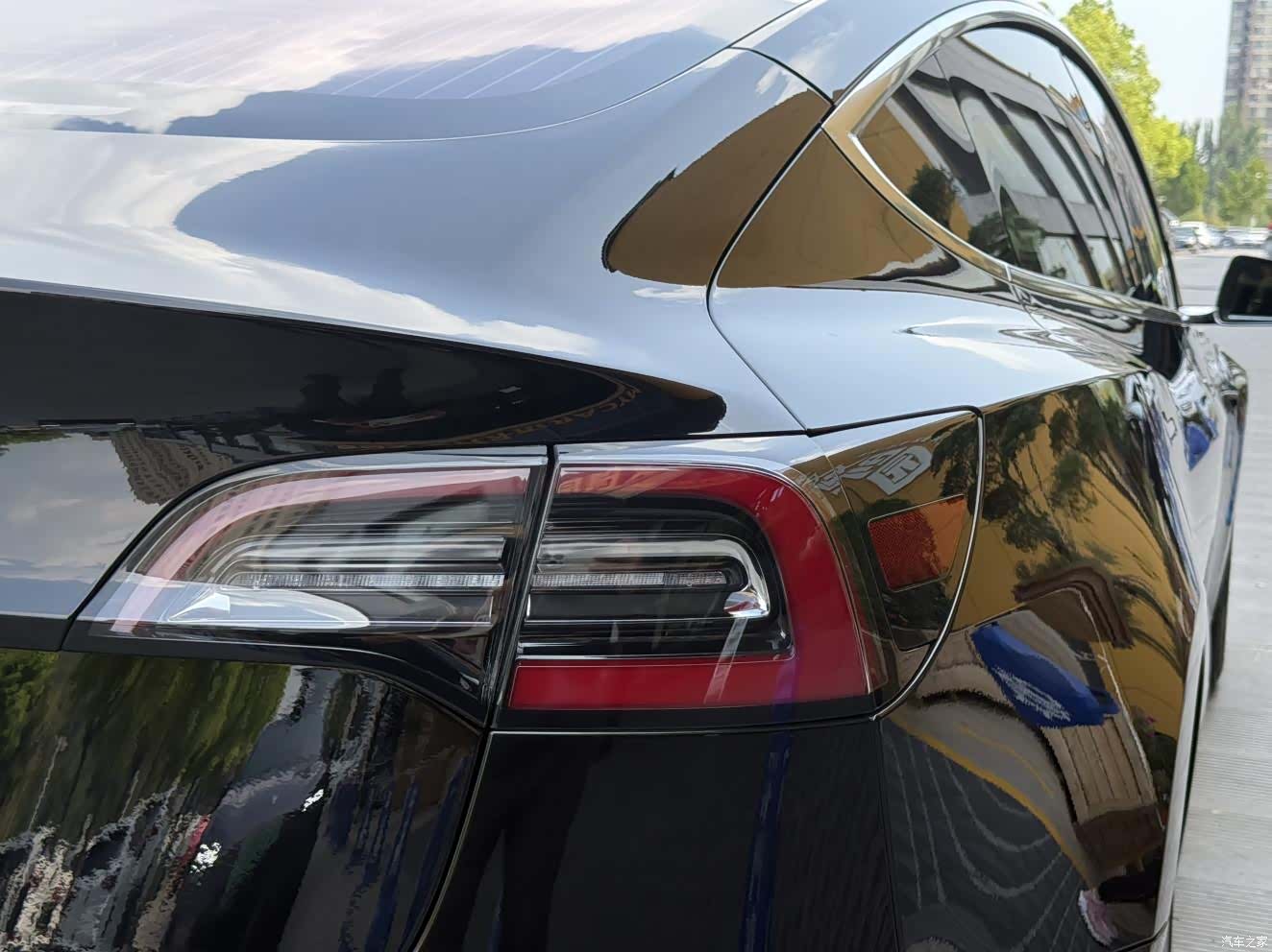 Tesla Model 3, 2019 31
