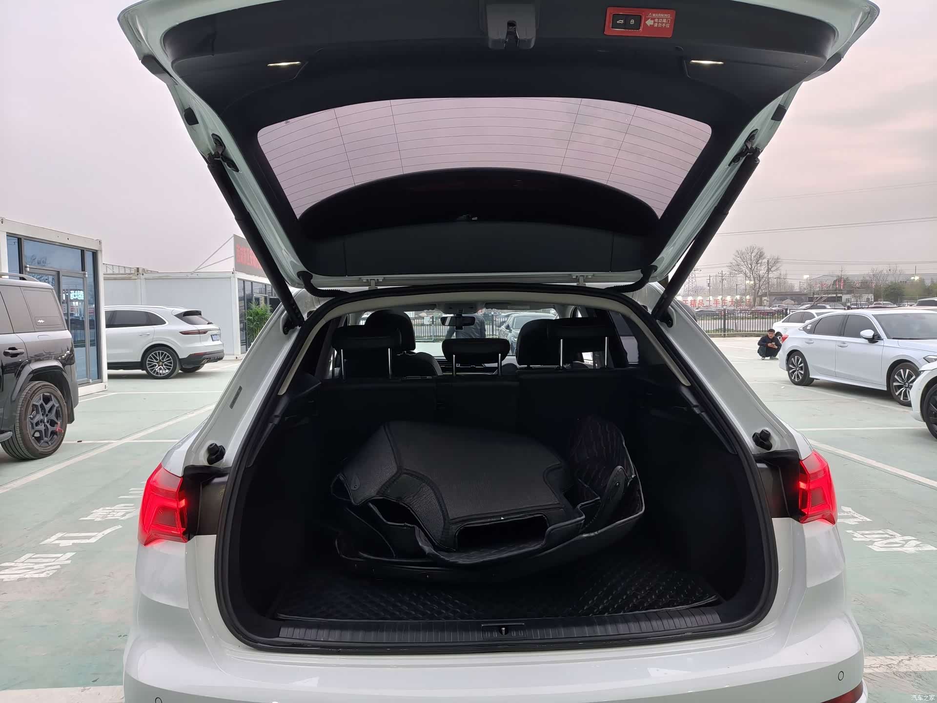 Audi Q3, 2021 19