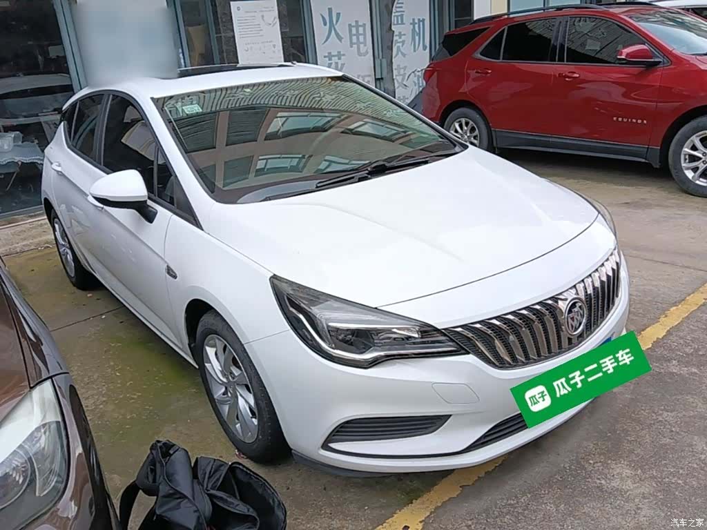 Buick Verano, 2017 4