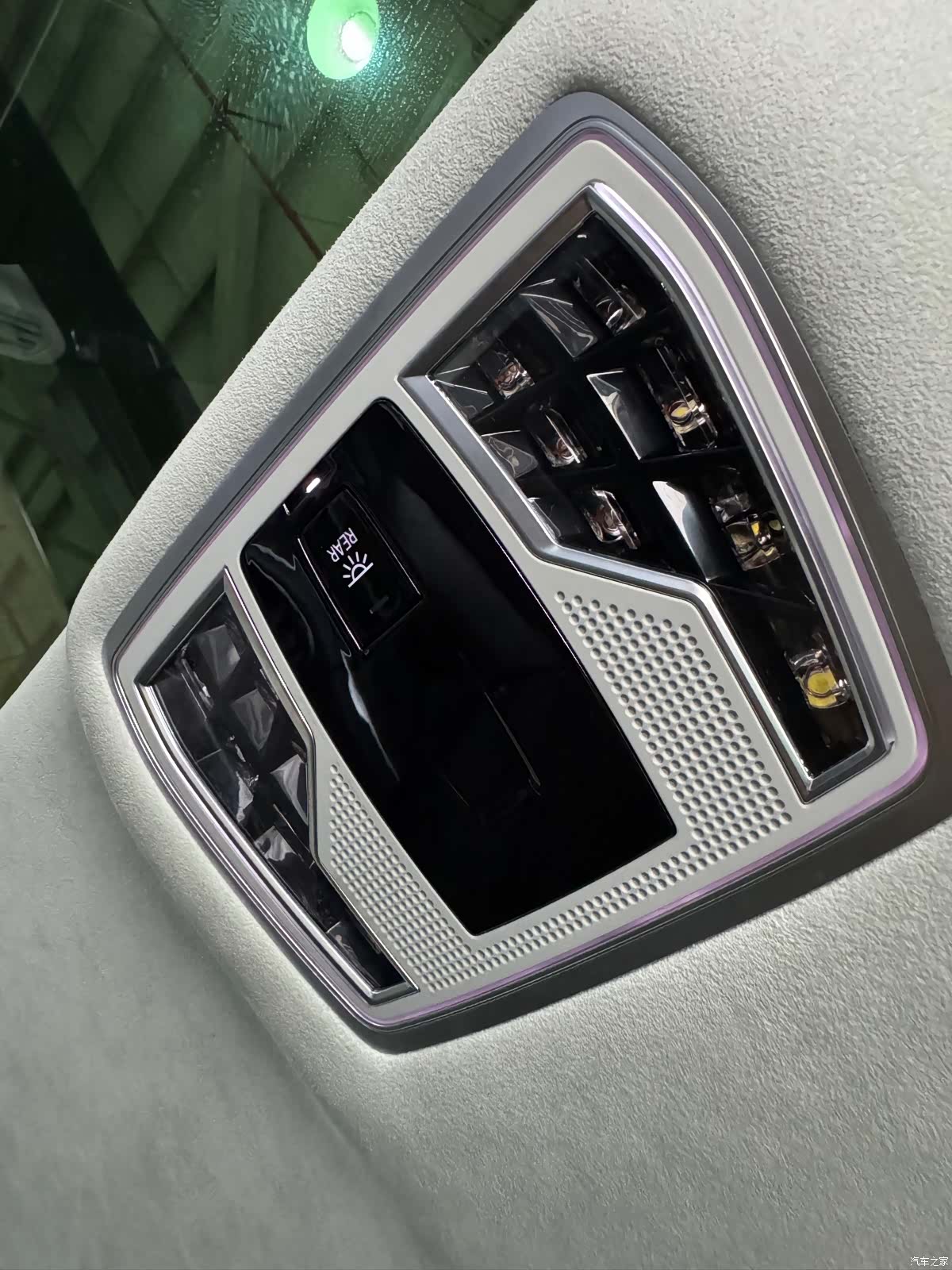 Audi A8L, 2021 33