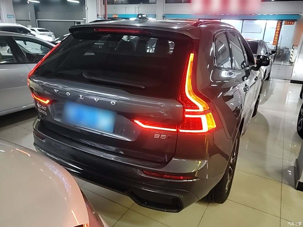 Volvo XC60, 2025 7