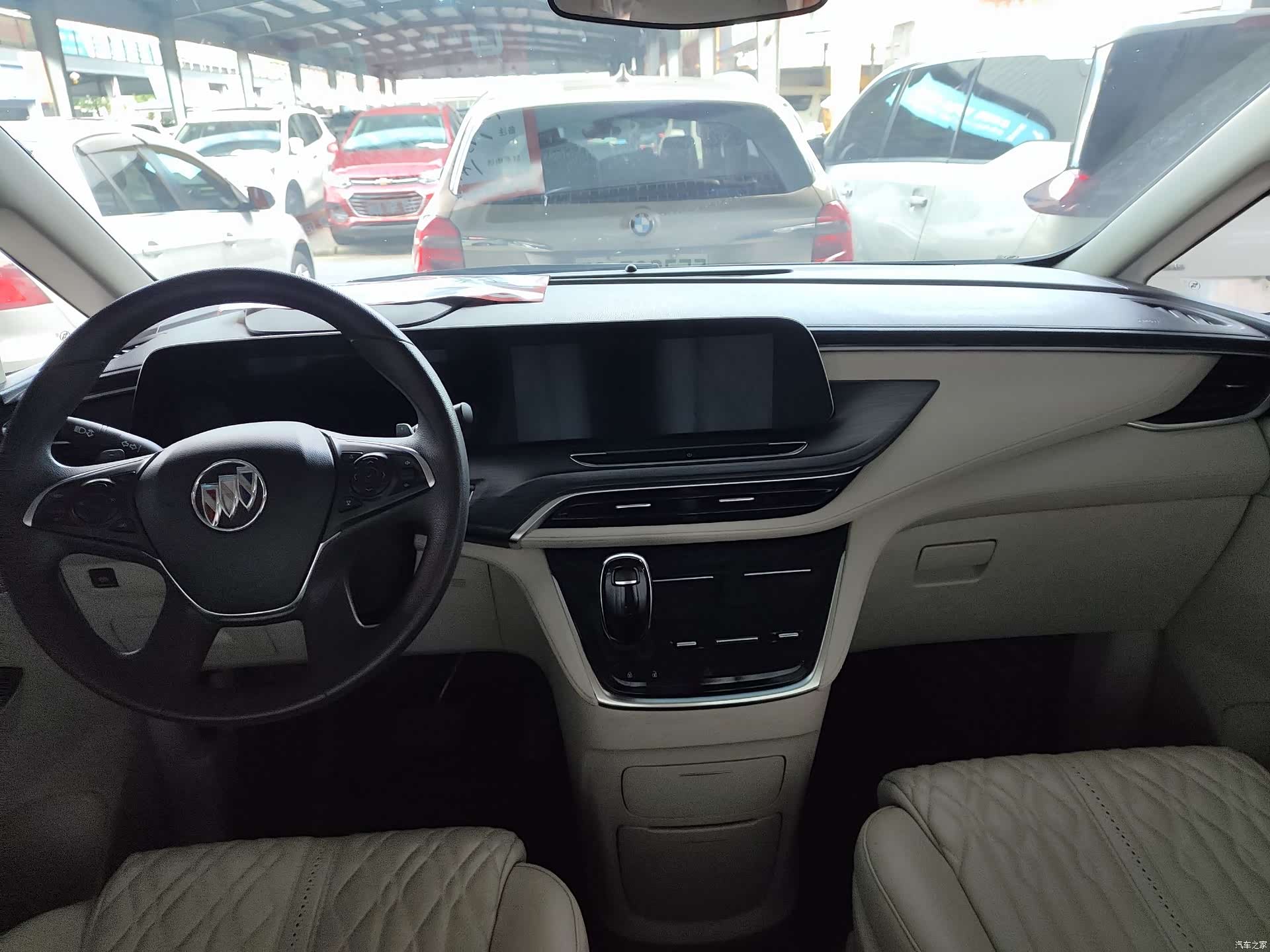 Buick GL8, 2022 4