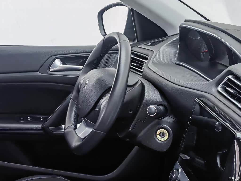 Peugeot 308, 2017 22