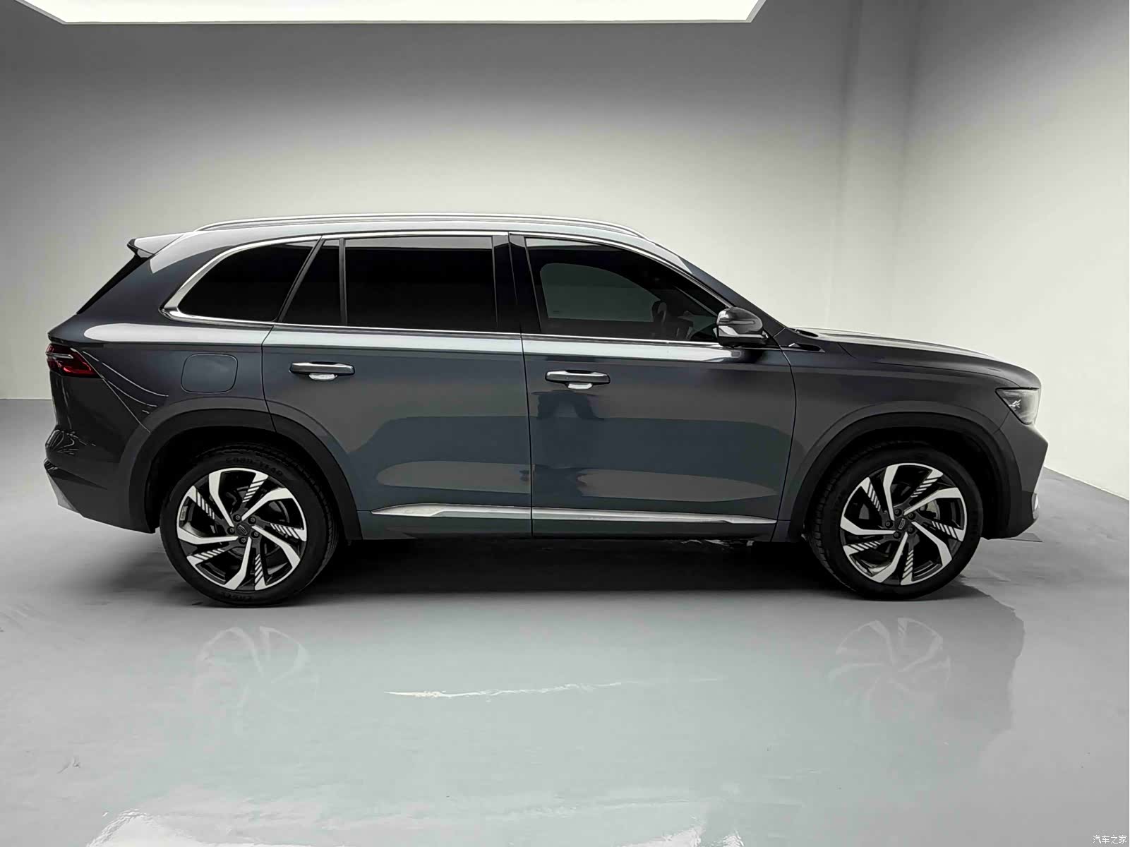 Geely Xingyue L, 2024 18