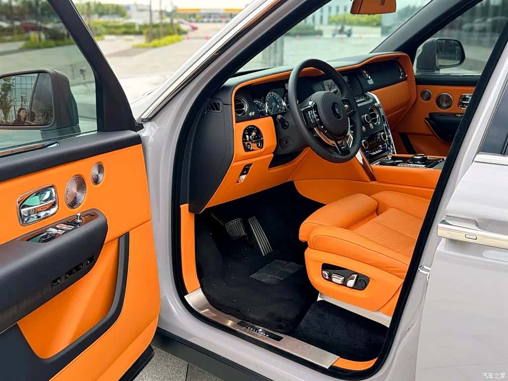 Rolls-Royce Cullinan, 2024 все фото