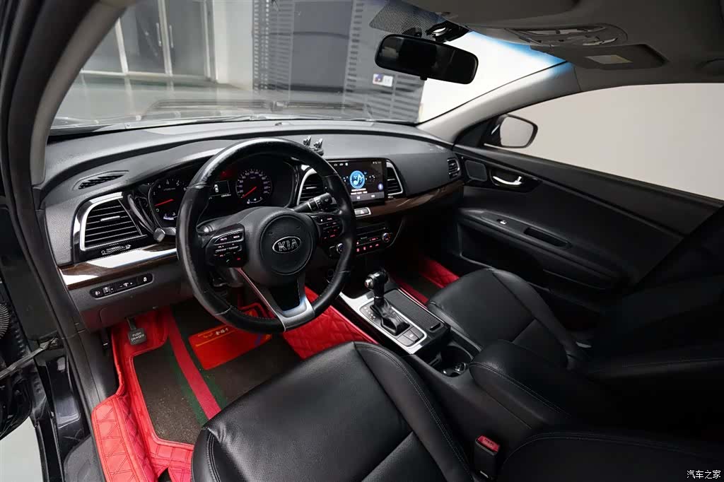 Kia K4, 2015 3