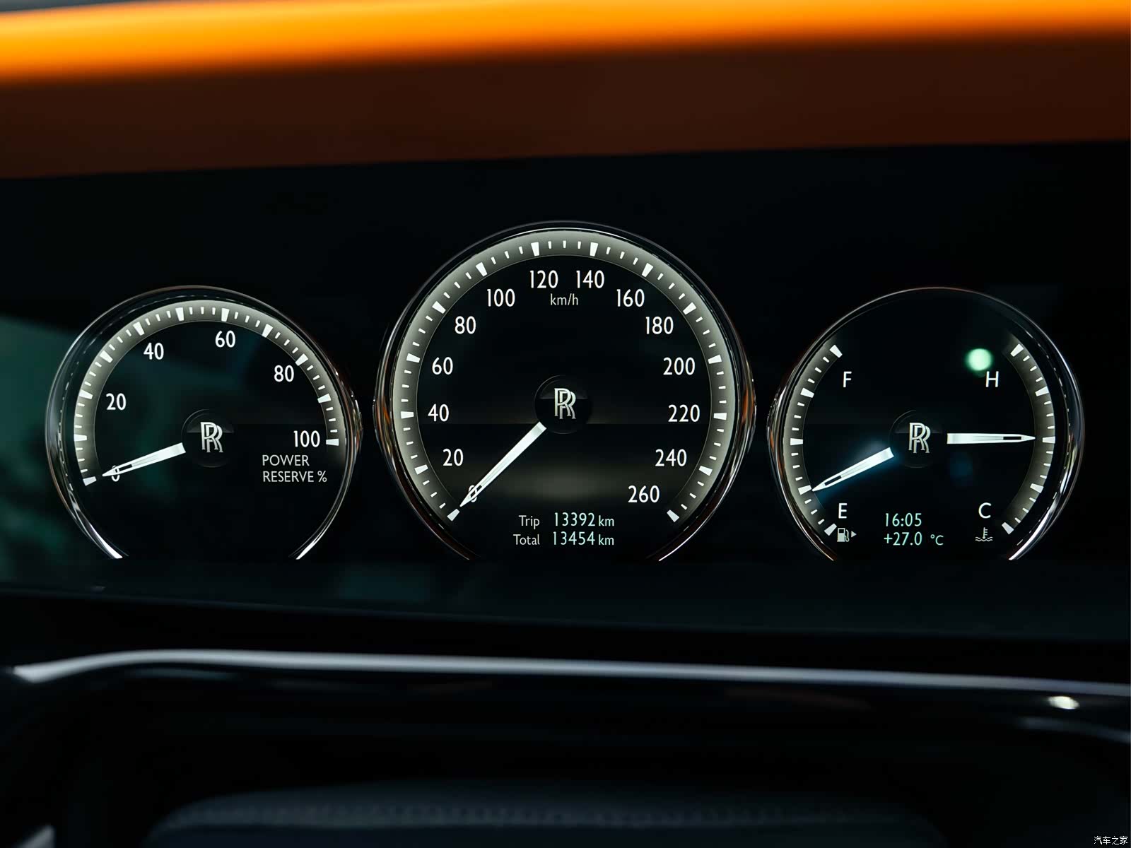 Rolls-Royce Phantom, 2023 18