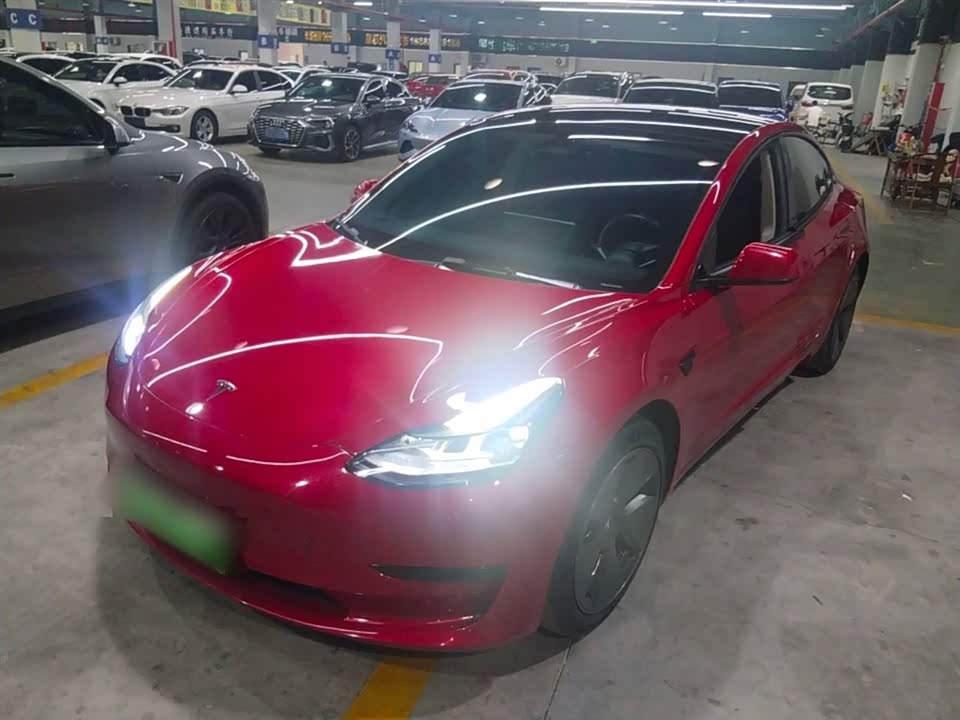 Tesla Model 3 Tesla Model 3