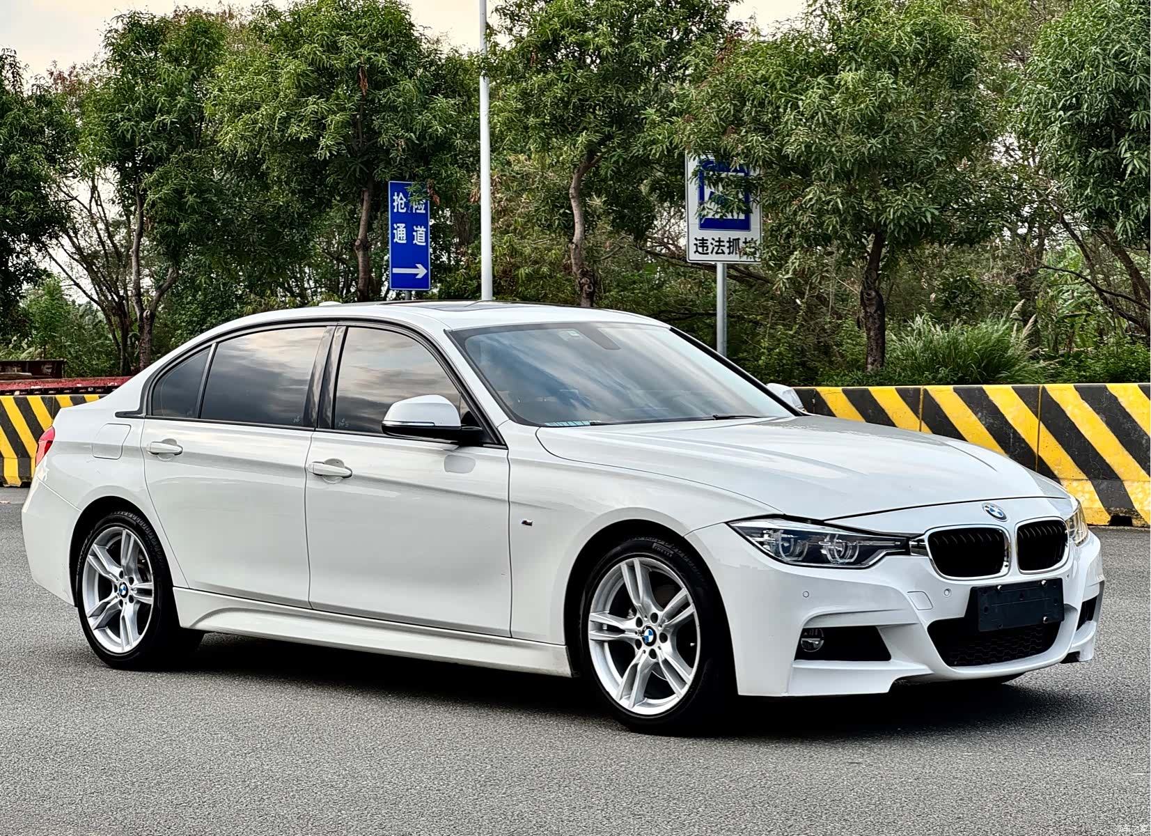 BMW 3 Series, 2017 3