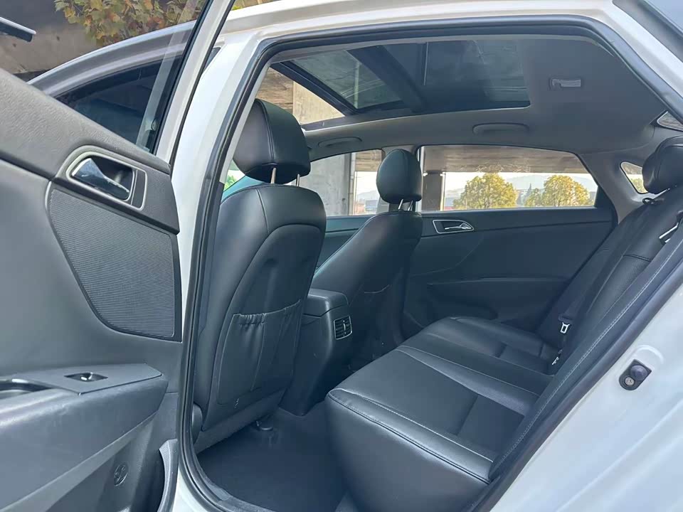 Hyundai Name picture