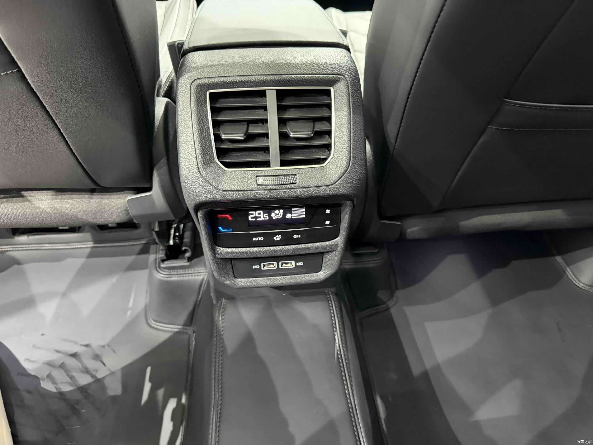 Volkswagen Tayron, 2023 15