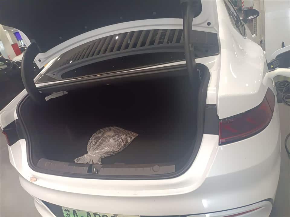 BYD Qin Yuan BYD Qin Yuan