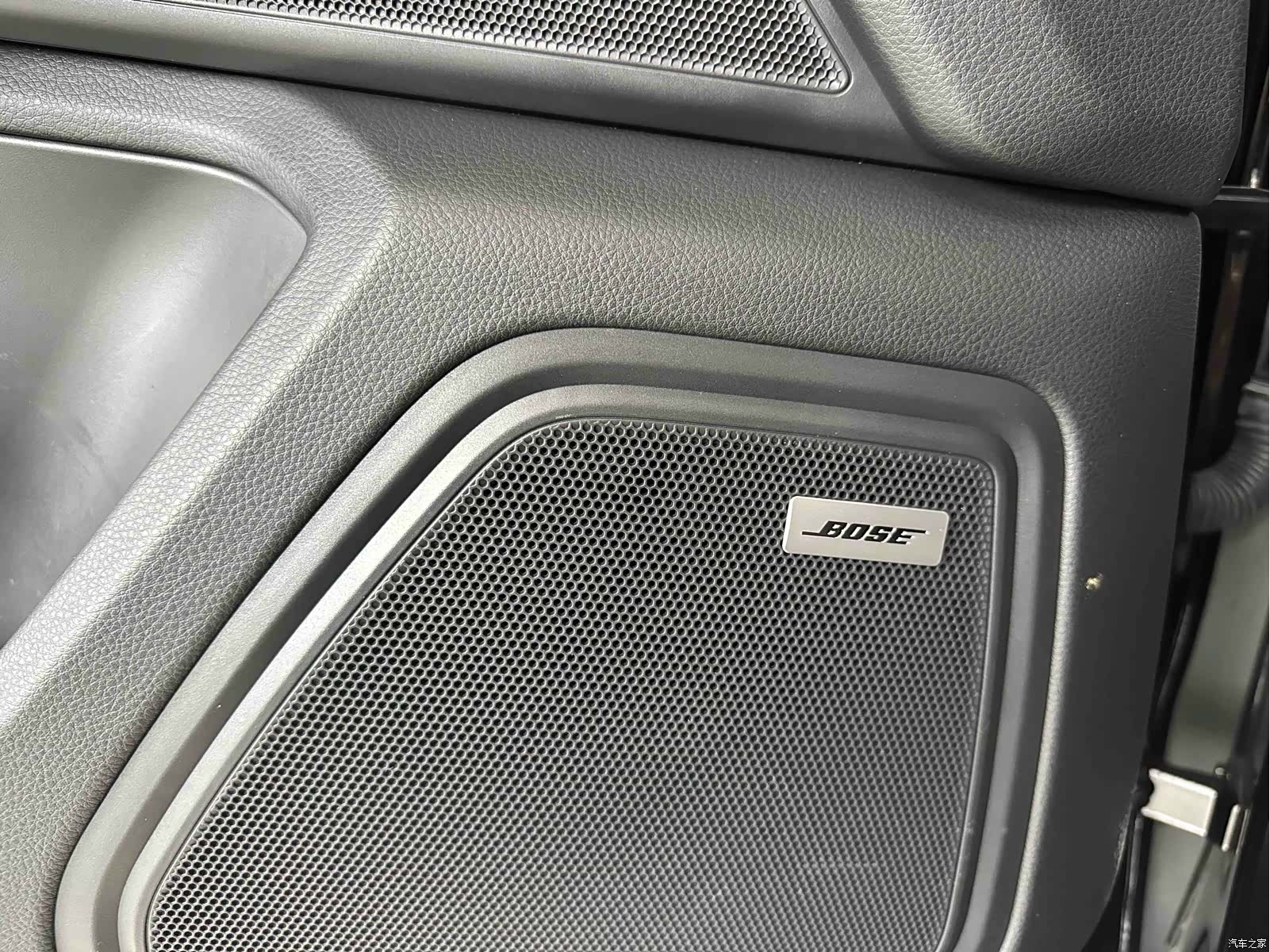 Porsche Macan, 2022 8