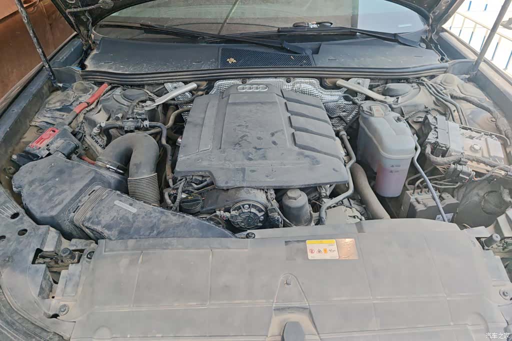 Audi A6L, 2022 10