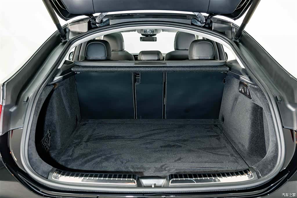 Mercedes-Benz GLE, 2023 25