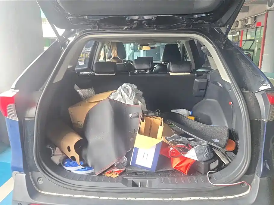 Toyota RAV4 Rongfang