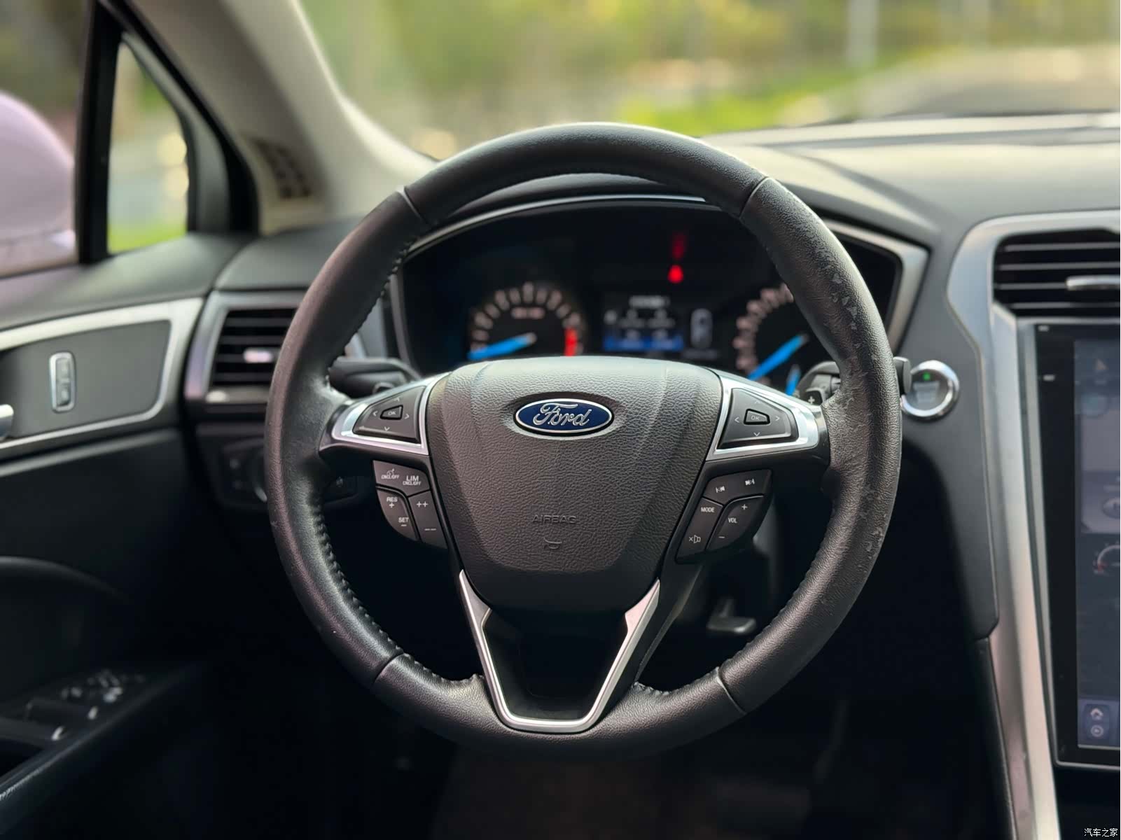 Ford Mondeo, 2018 8