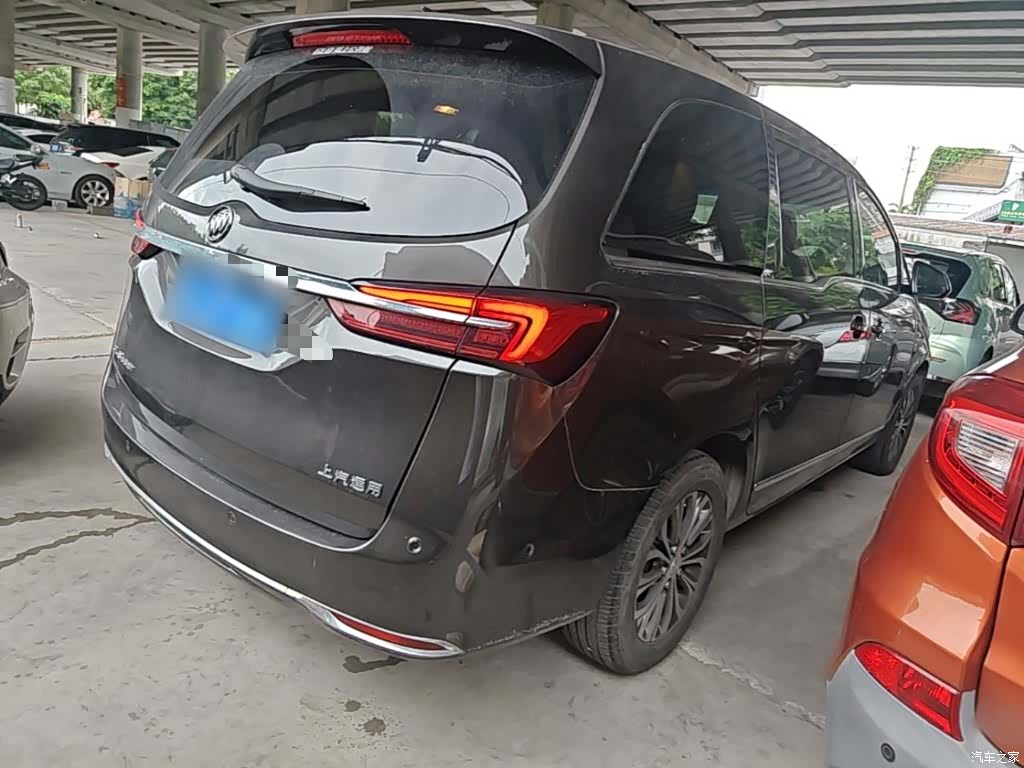 Buick GL8, 2021 7